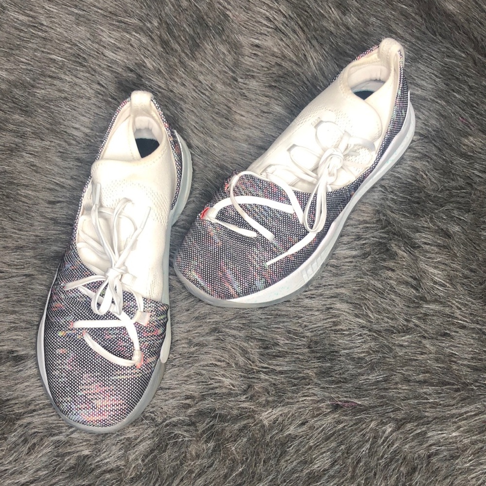 Curry 5s youth size 7